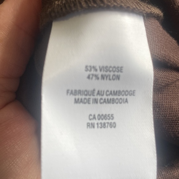 Linen Capri - Picture 6 of 6